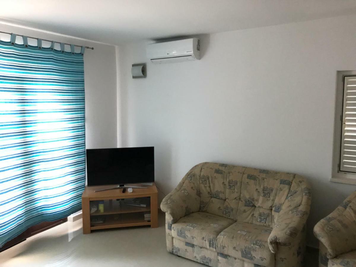 Apartment Volarevic *